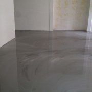 Betonlook-coating-vloer-voorbeeld